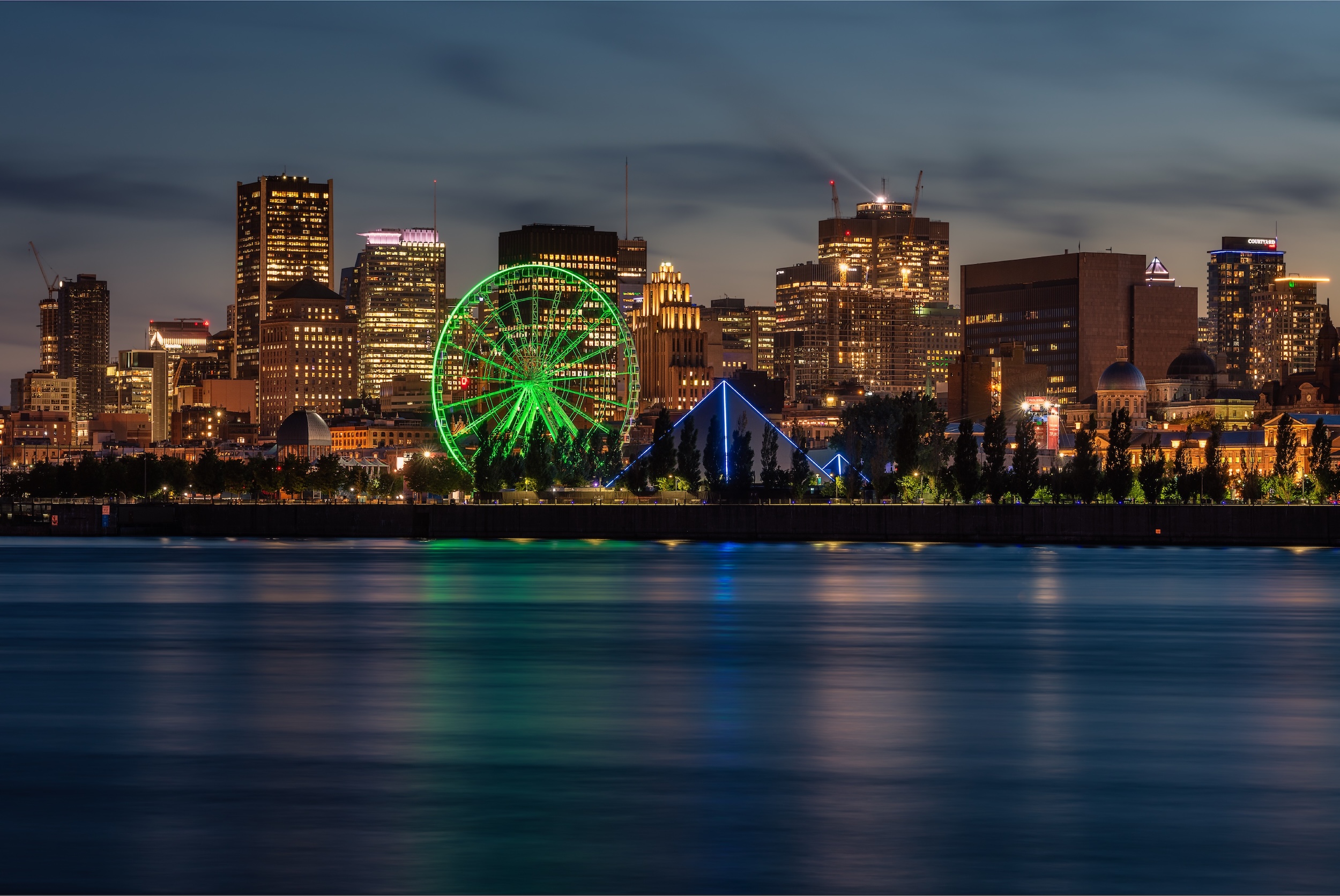 A Photo Night Crawl with Richard Cavalleri