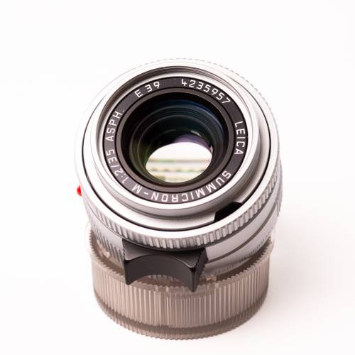 Leica Summicron 35mm ASPH, une beauté argentée !