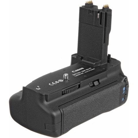 Canon BG-E7 battery grip *A+*