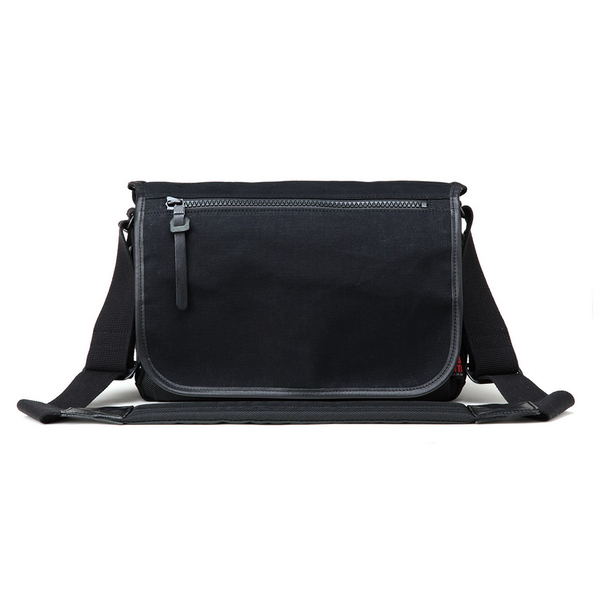 Artisan&Artist ACAM-7100 Noir Canvas/Nylon