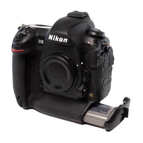 Nikon D5 *A* (Body Only, Dual XQD Slots)
