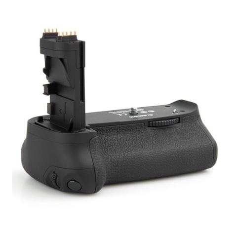 TThumbnail image for Canon Battery Grip BG-E9