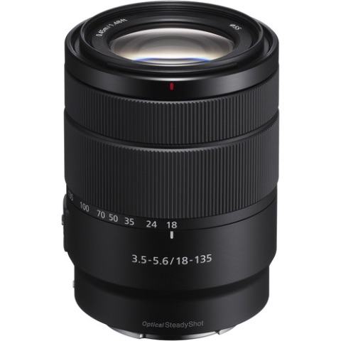 TVignette pour Sony E 18-135mm F3.5-5.6 OSS