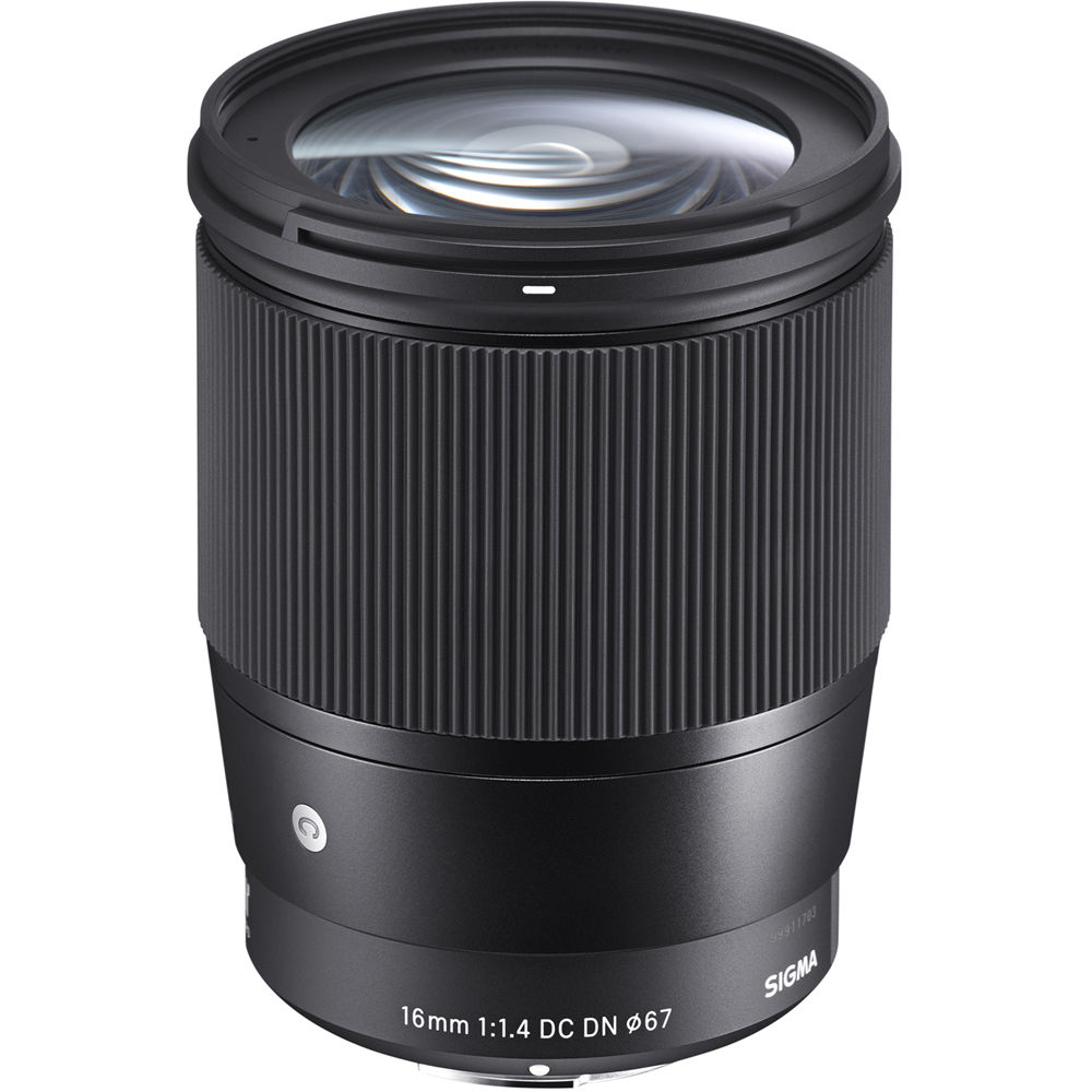 TVignette pour Sigma 16mm F1.4 DC DN Contemporary Monture Sony E