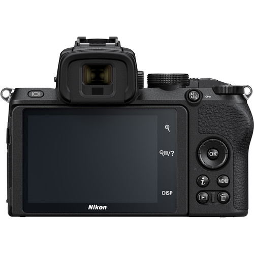 Nikon Z50 + Z DX 16-50mm f/3.5-6.3 VR et NIKKOR Z DX 50-250mm f/4.5-6.3 VR