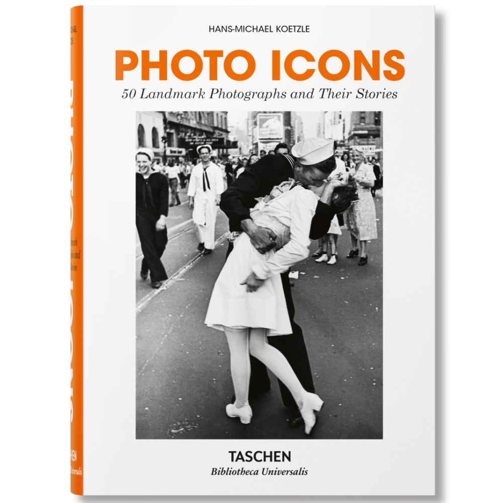 TVignette pour Photo Icons. 50 Landmark Photographs and Their Stories