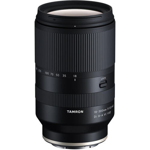 TVignette pour Tamron 18-300mm f/3.5-6.3 Di III-A VC VXD pour Sony E
