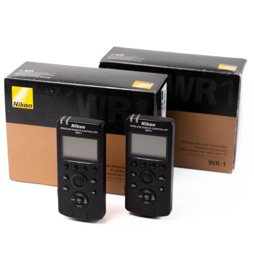 2x Nikon WR-1 Wireless Remote Controller *A+*