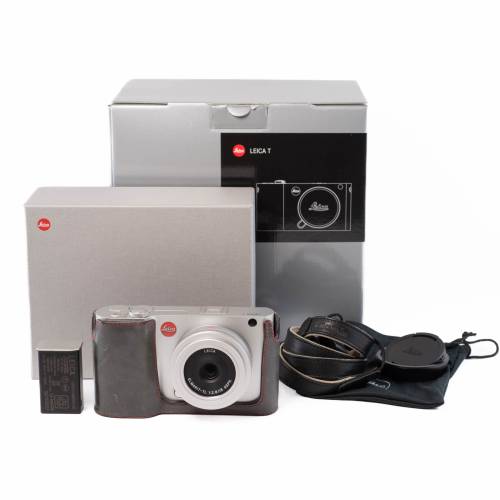 TThumbnail image for Leica T Silver Ensemble with 18mm Elmarit-TL *A+*