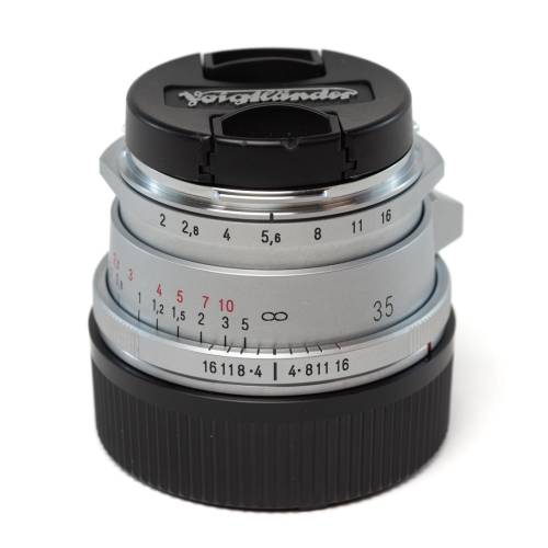 TVignette pour Voigtlander Ultron Vintage 35mm f/2 ASPH Type II VM (Argent) *A+*
