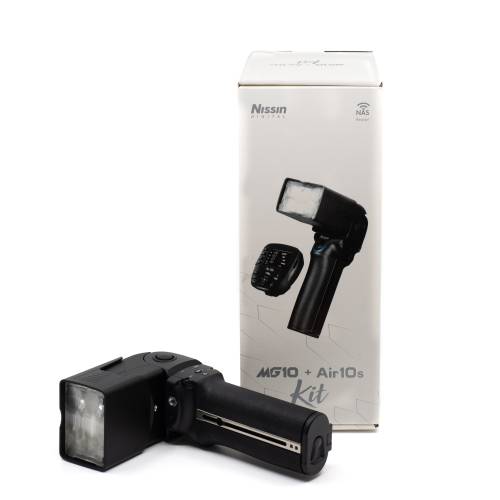 TThumbnail image for Nissin MG-10 Flash for Fujifilm with Air 10s transmitter *A+*