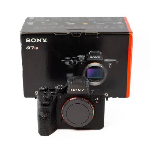 TThumbnail image for Sony A7R IV Body *A*