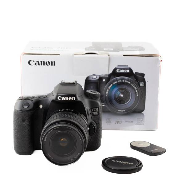 Canon EOS 70D & 18-55mm II *A*