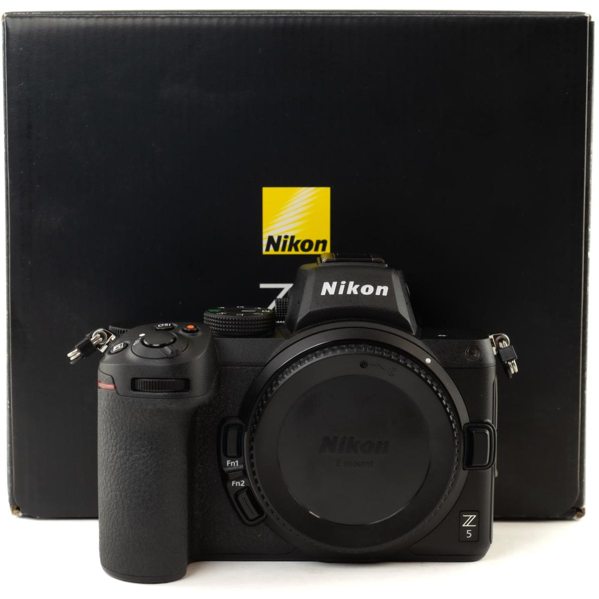 Nikon Z5 boîtier - *A+*