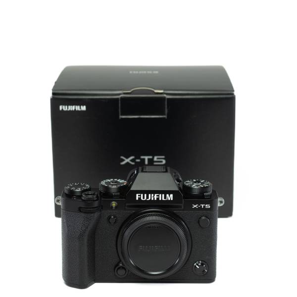 Fujifilm X-T5 Noir  *A*