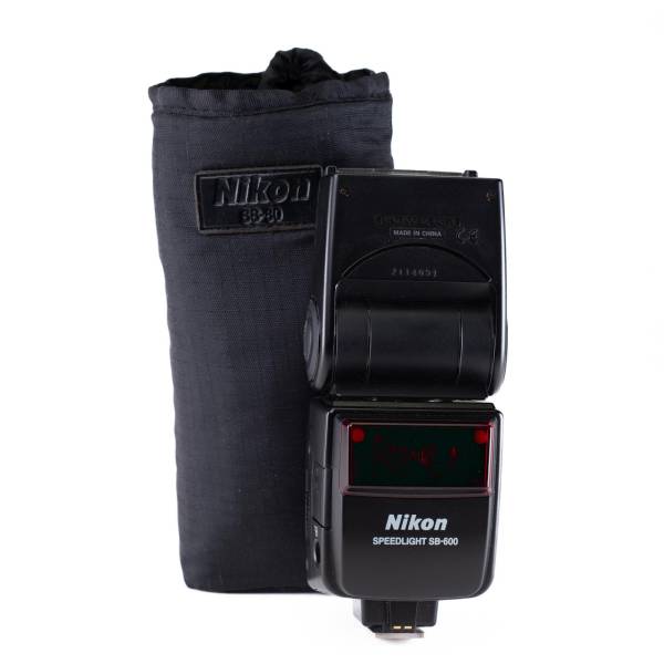 Nikon Flash SB-600 *A*