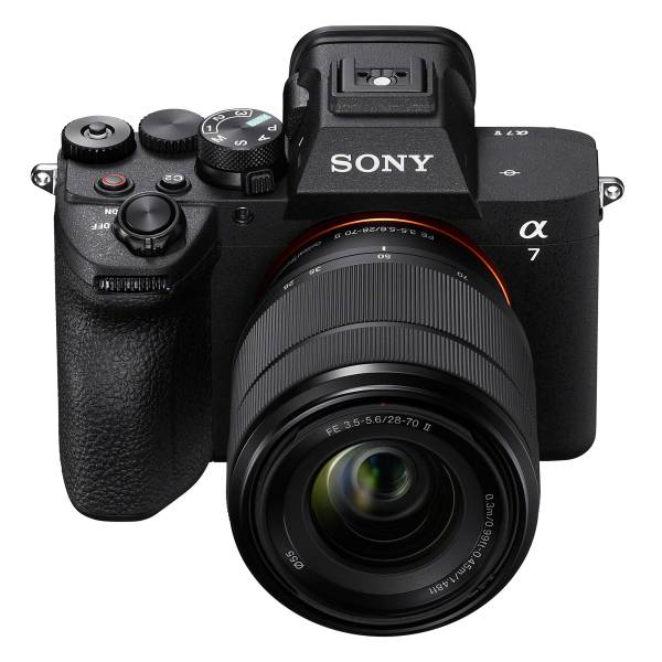 Sony Alpha 7 V and FE 28-70mm f/3.5-5.6 OSS II