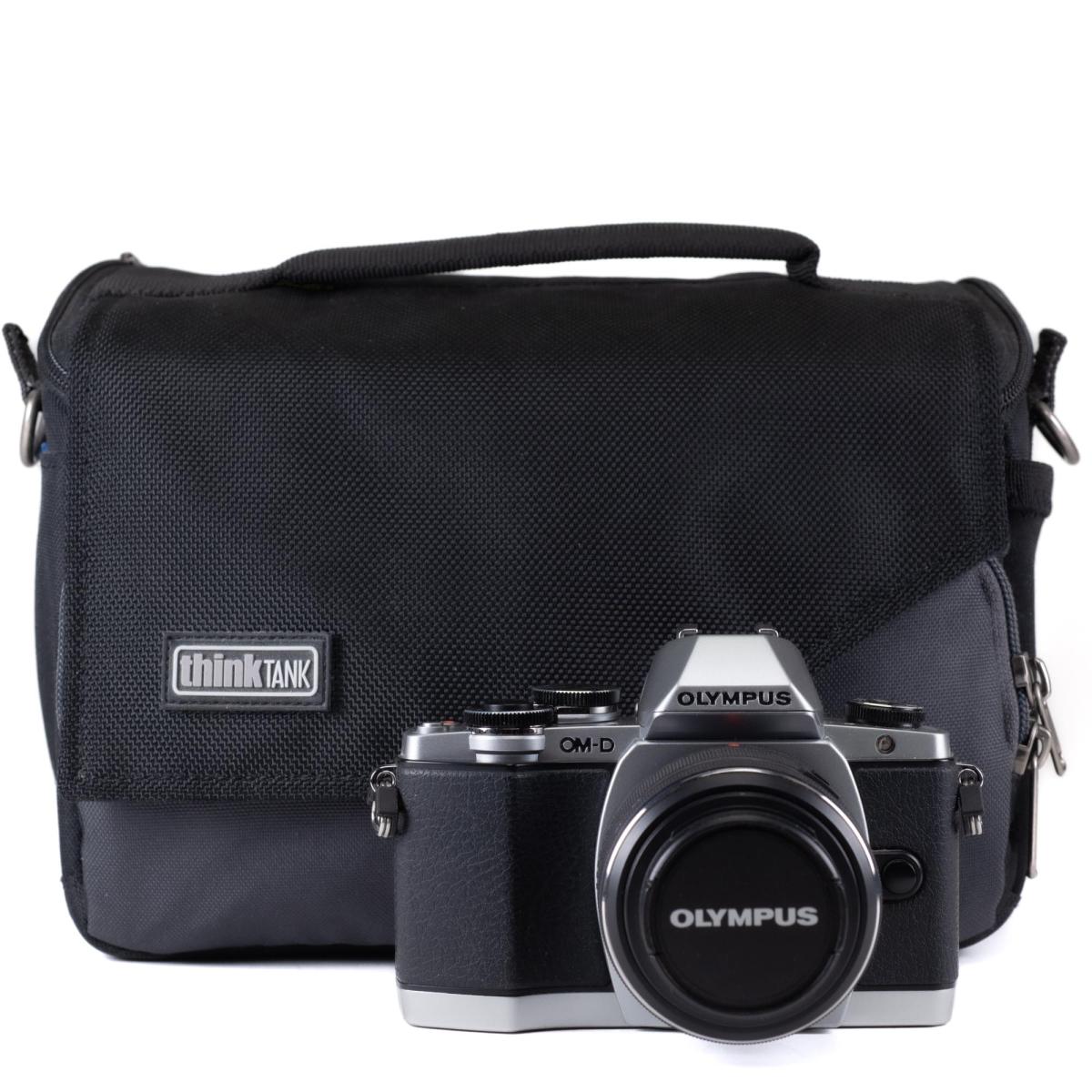 Olympus OM-D E-M10 (Argent) + 14-42mm f/3.5-5.6 II R MSC - *A*