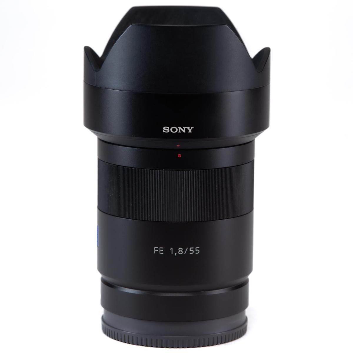 Sony ZEISS Sonnar FE 55mm f/1.8 ZA T* - *A*