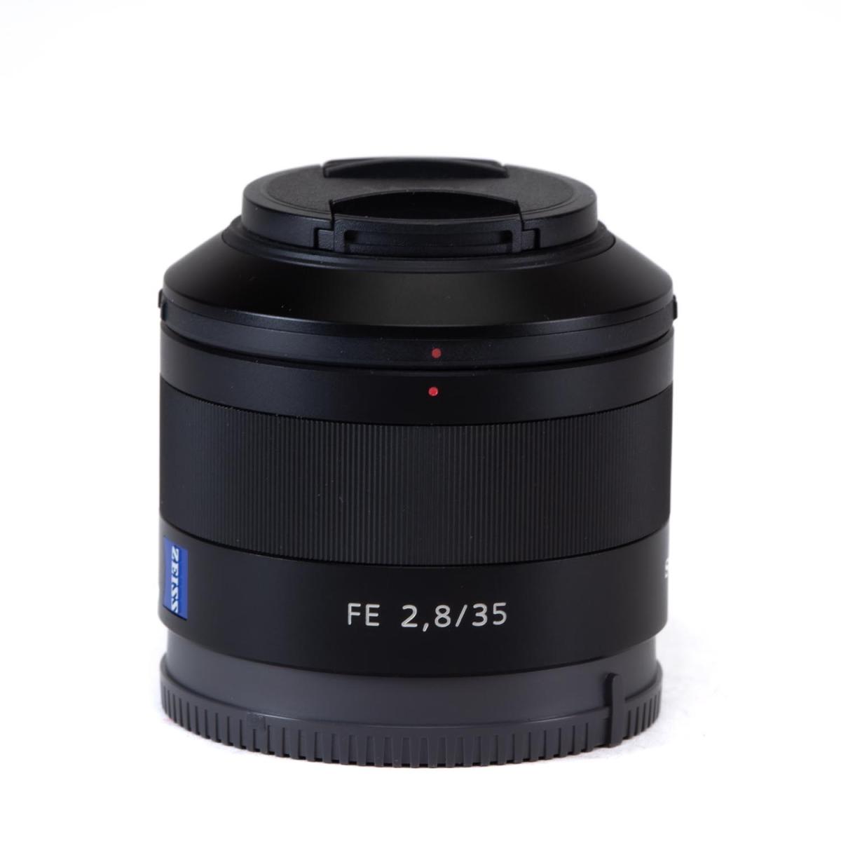 Sony Zeiss E 35mm f/2.8 ZA - *A*