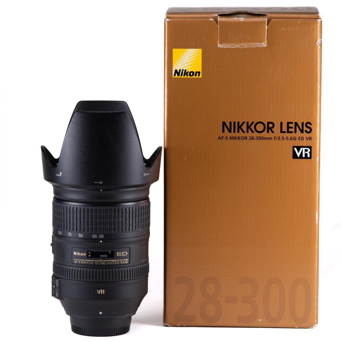 Nikon NIKKOR AF-S 28-300mm f/3.5-5.6 G ED VR - *A+*