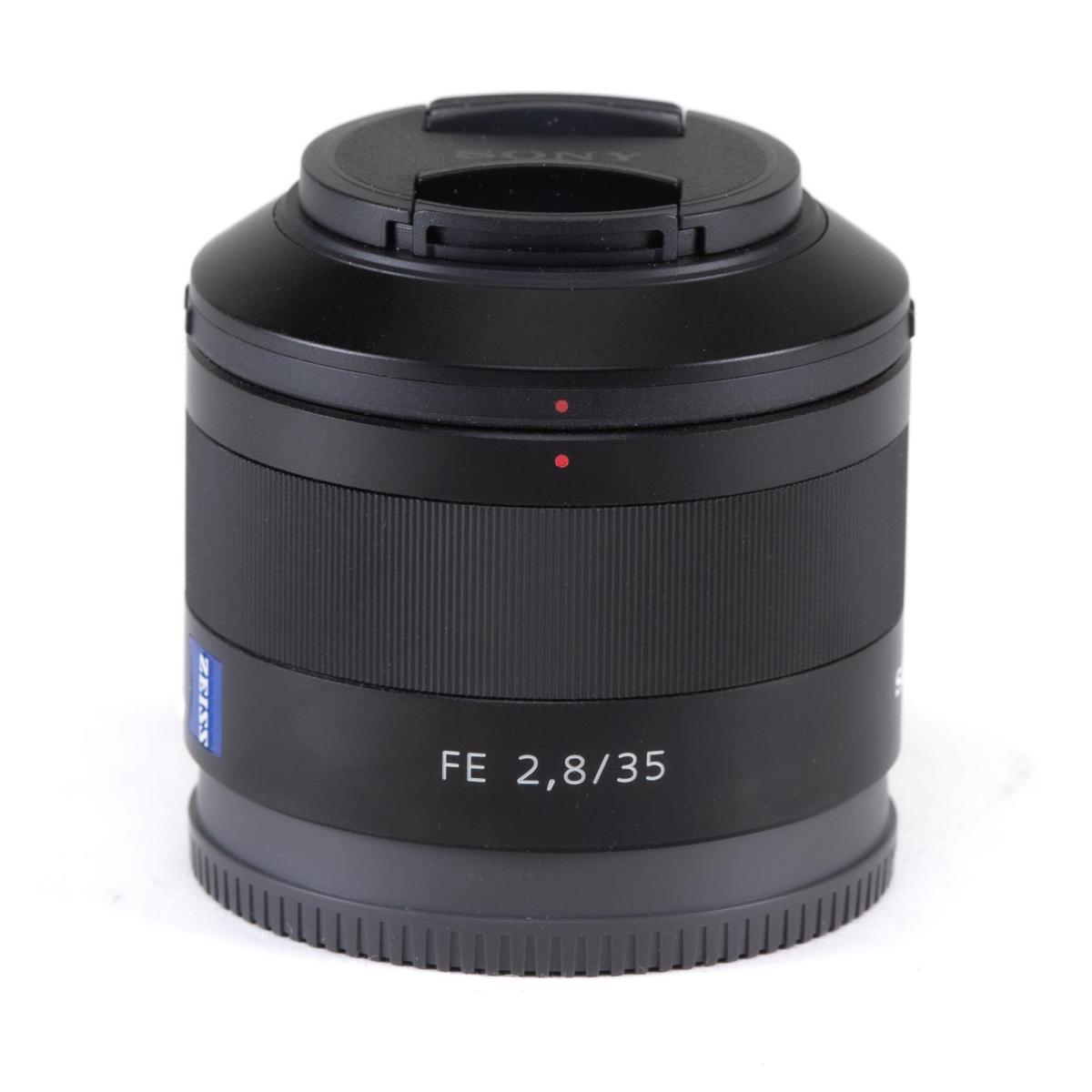 Sony Zeiss E 35mm f/2.8 ZA - *A*