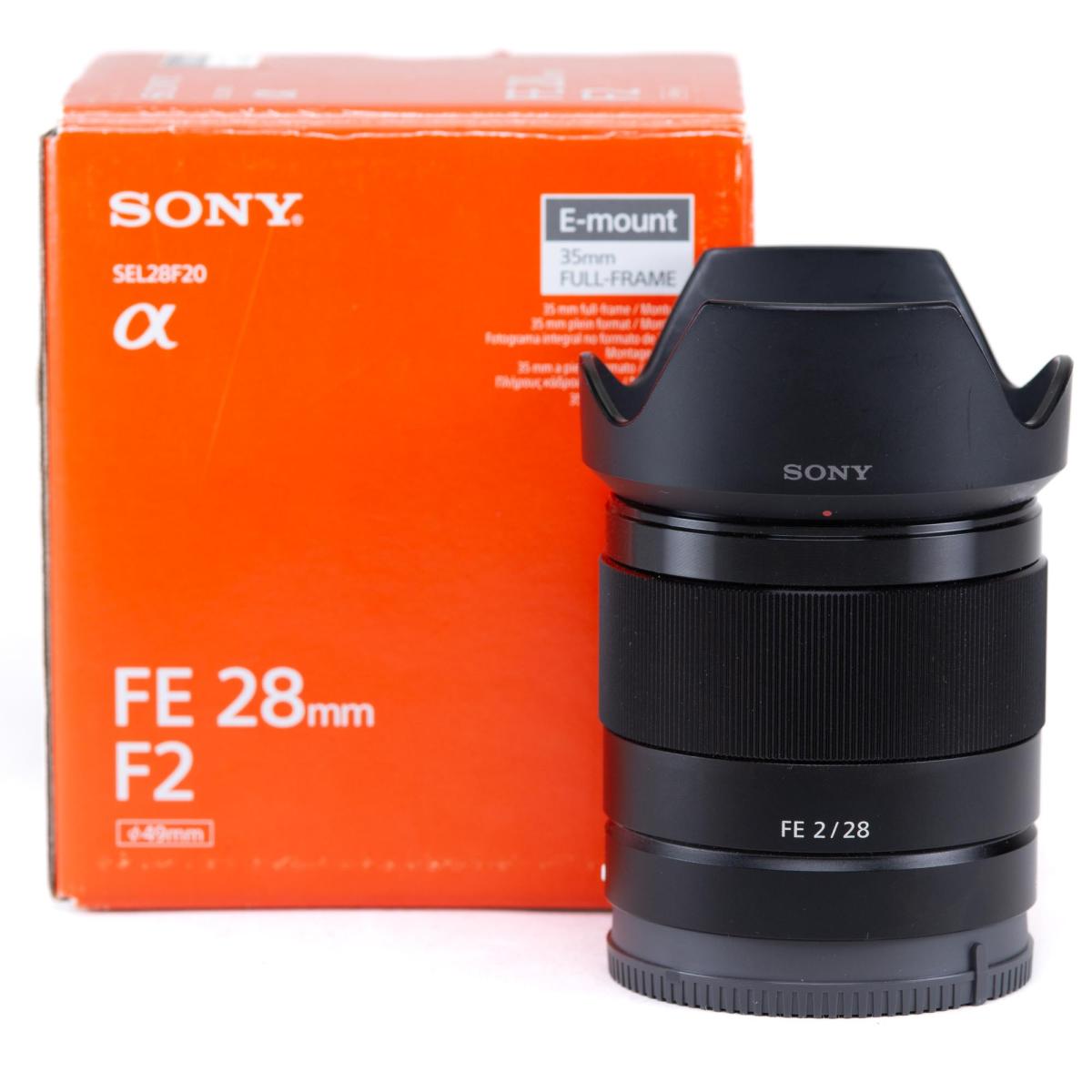 Sony FE 28mm f/2 - *A*