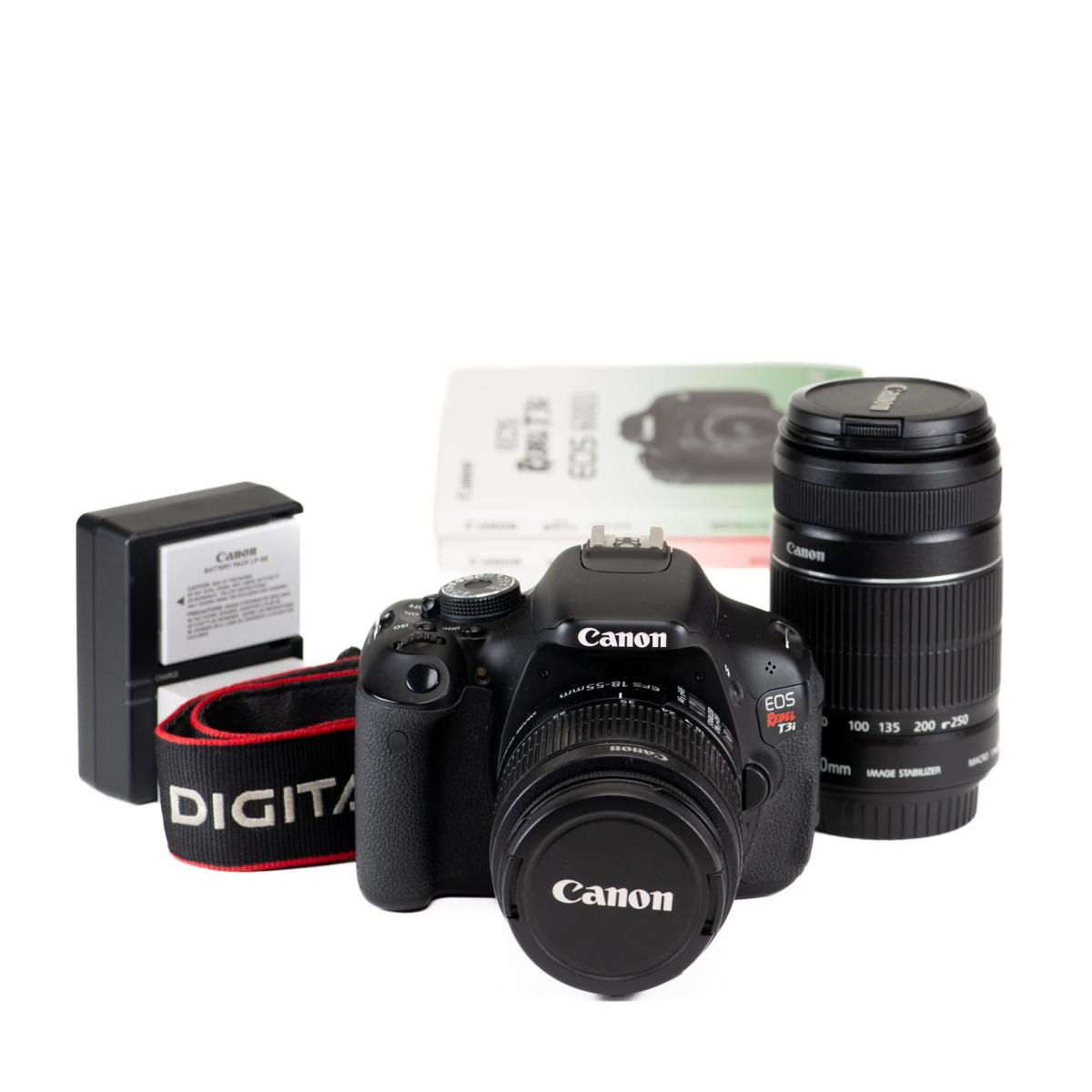 Canon EOS Rebel T3ikit with EF-S 18-55mm IS II & EF-S 55-210mm IS II *A*