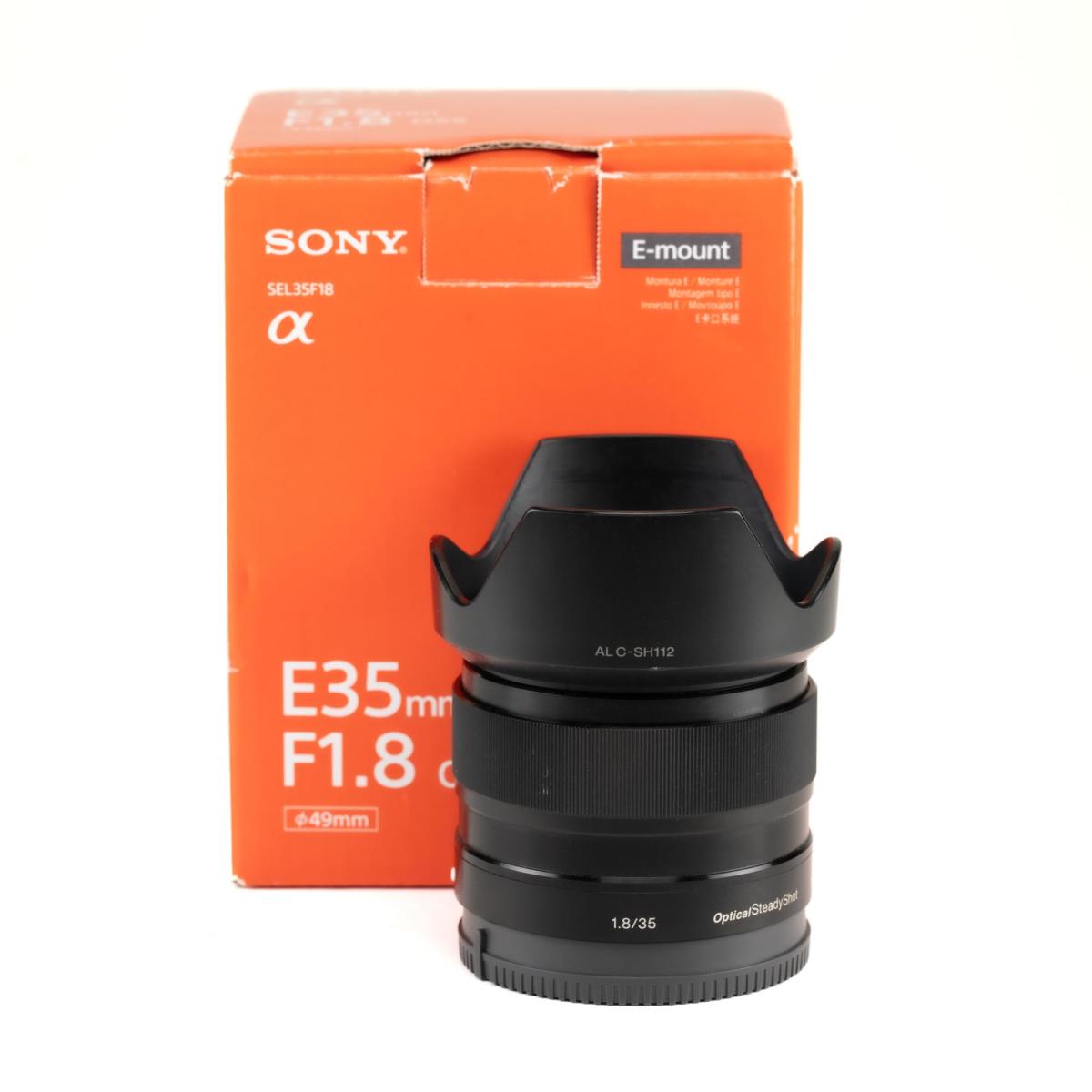 Sony FE 35mm F/1.8 OSS - *A*