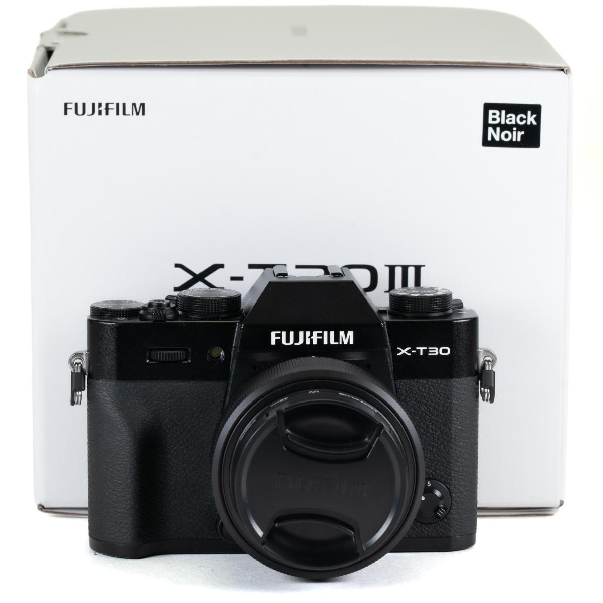 Fujifilm X-T30 III Noir avec Objectif XC 13-33mm f/3.5-6.3 OIS - *A+*
