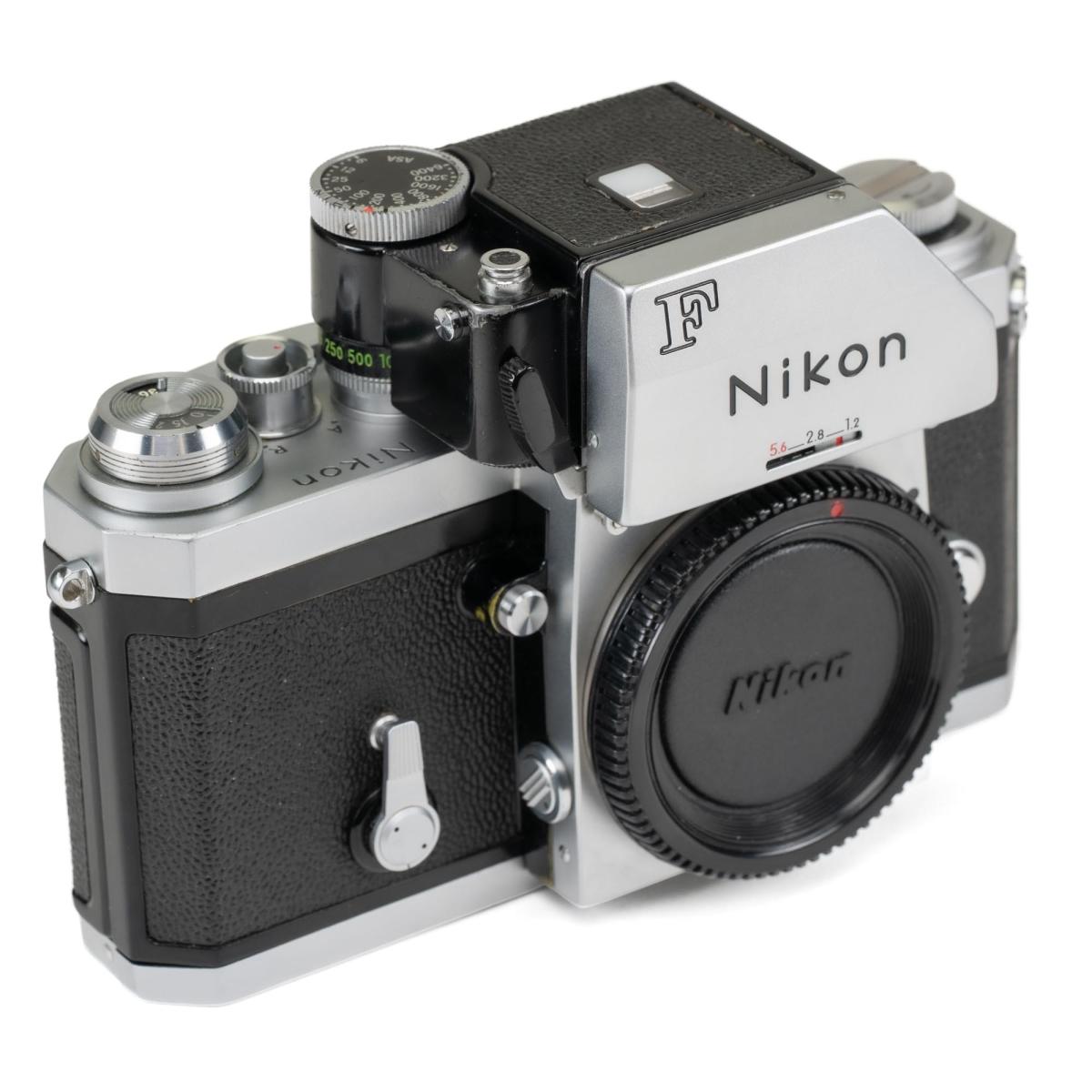 Nikon F boîtier argenté avec Prisme FTn Meter- *A+*