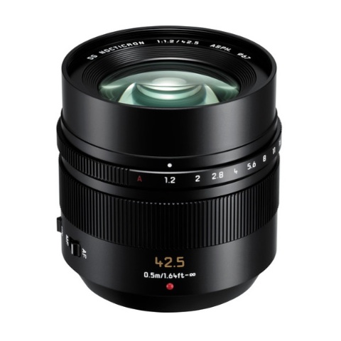 TVignette pour Panasonic Lumix G Leica Nocticron 42.5mm f1.2 S.O.I. ASPH.